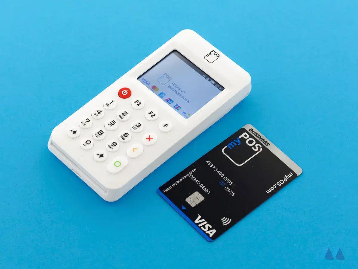 Terminal de paiement électronique utilisé pour encaisser une carte bancaire